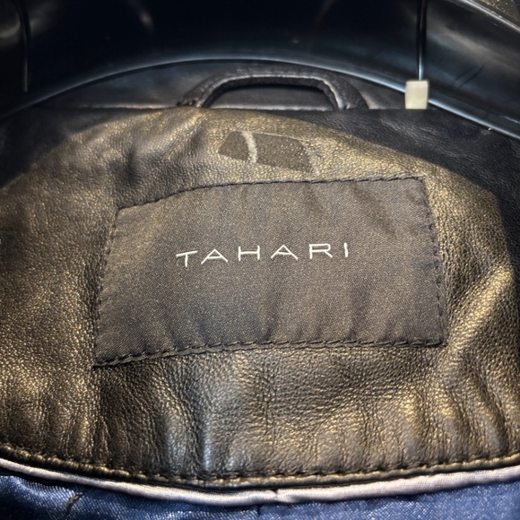 Black leather jacket by Tahari - Picture 2 of 5